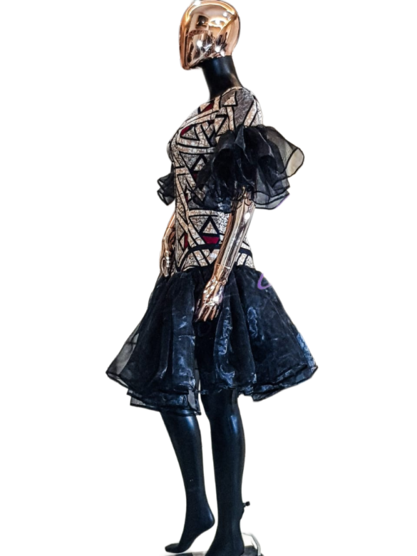 Geometric statement dress with voluminous tulle skirt - Image 2